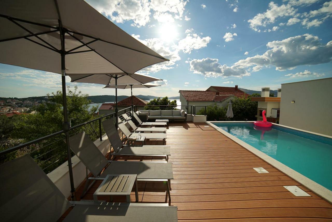 Apartments Gazebo Трогір Екстер'єр фото