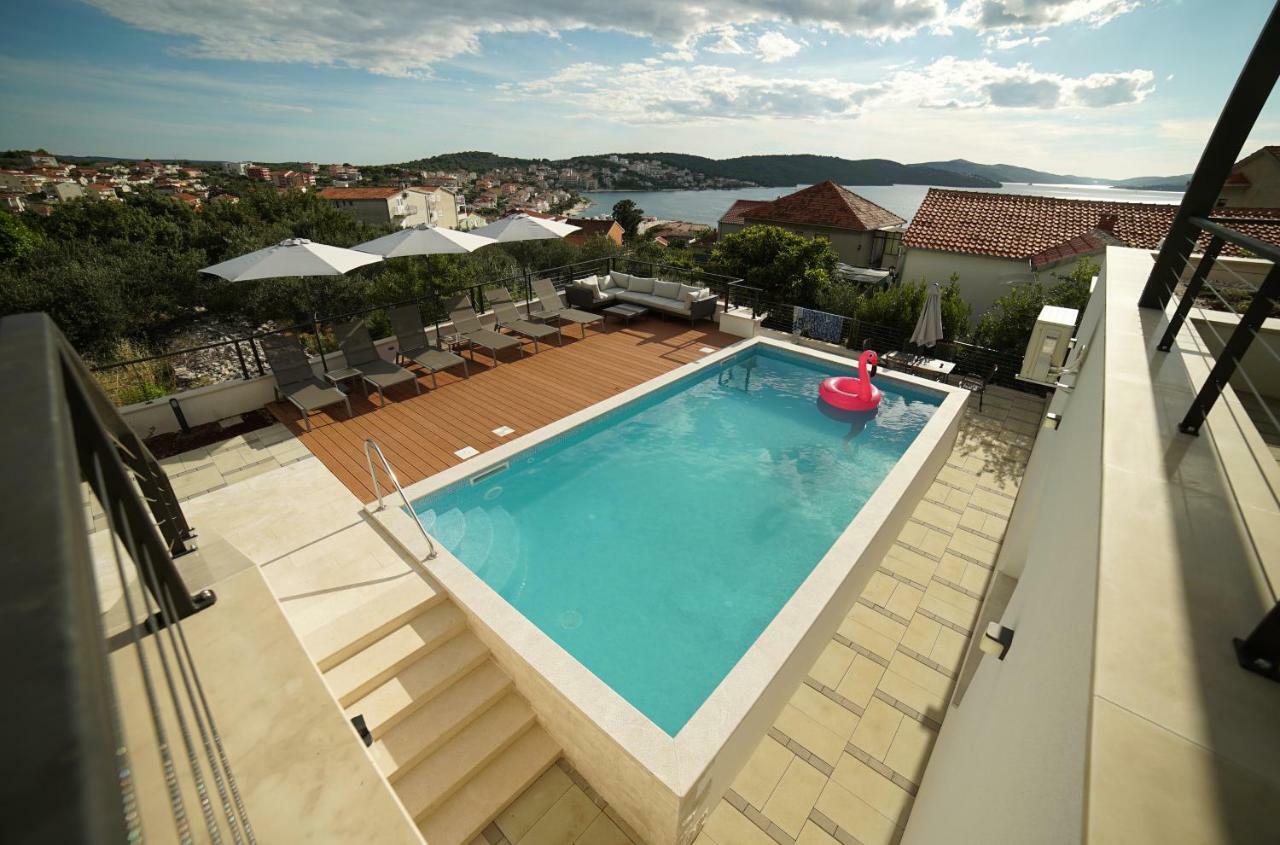Apartments Gazebo Трогір Екстер'єр фото